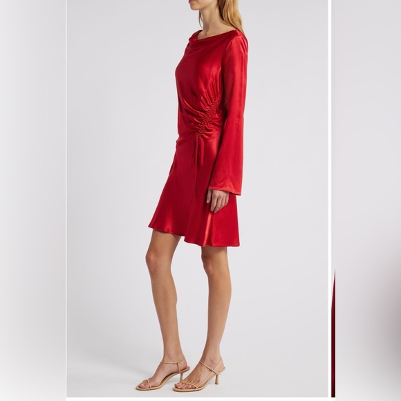 Rails‎ Alessandra Long Sleeve Ruched Satin Dress mini knee length Red medium NWT - Picture 3 of 4